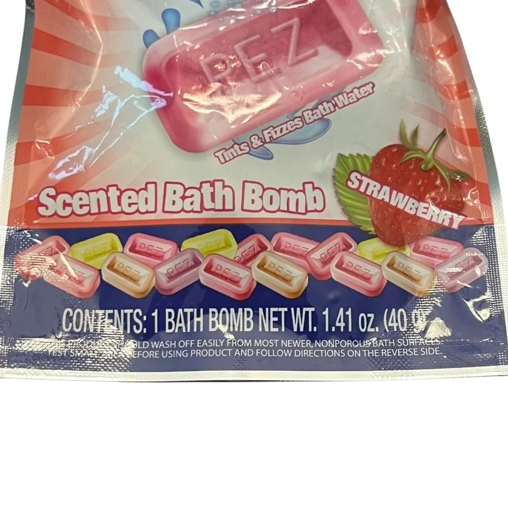 NOVELTY PEZ BATH BOMB‎ Strawberry Scented 1.41 Oz Ages 3+